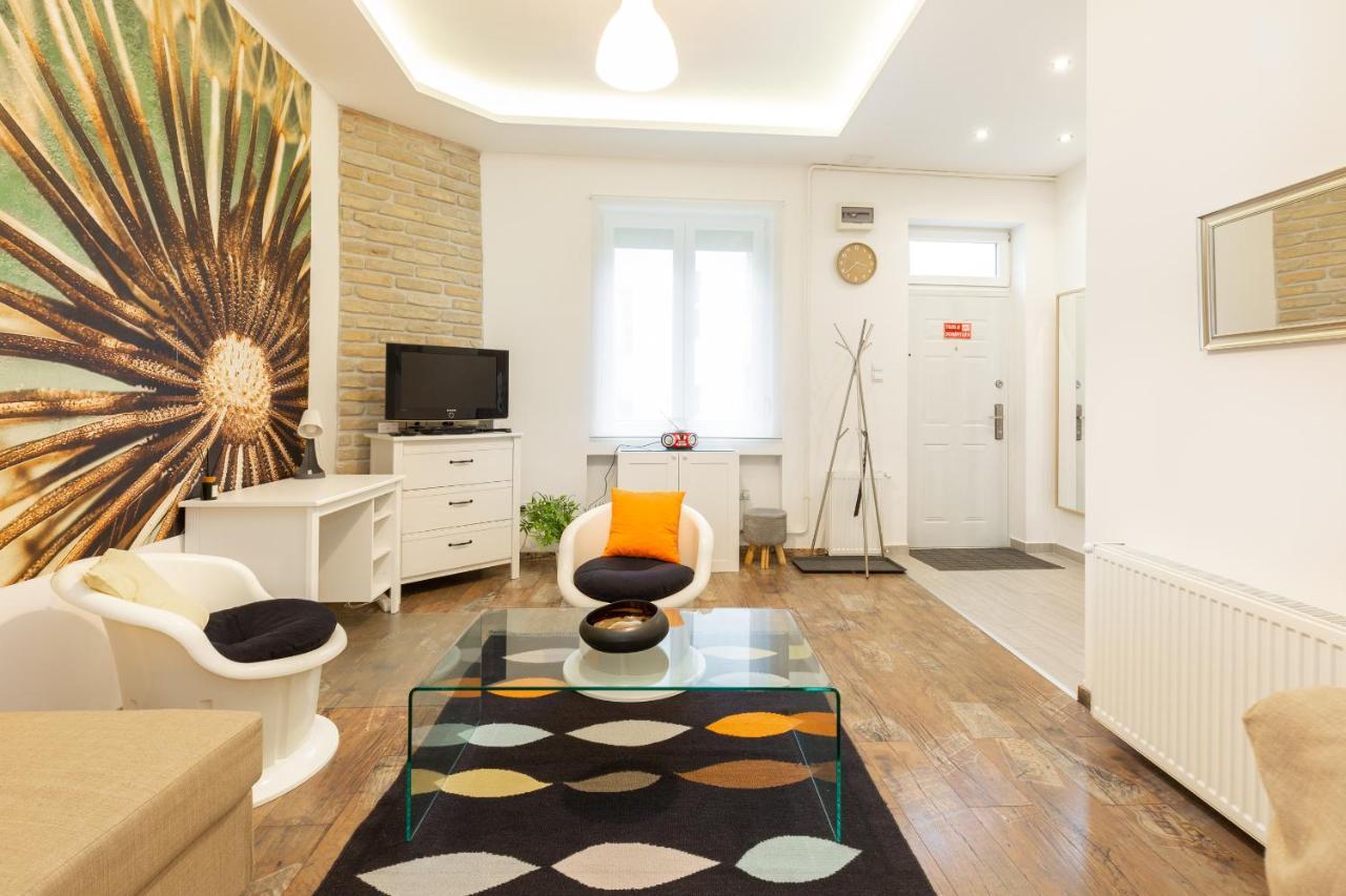 K13 Klauzal Apartamento *